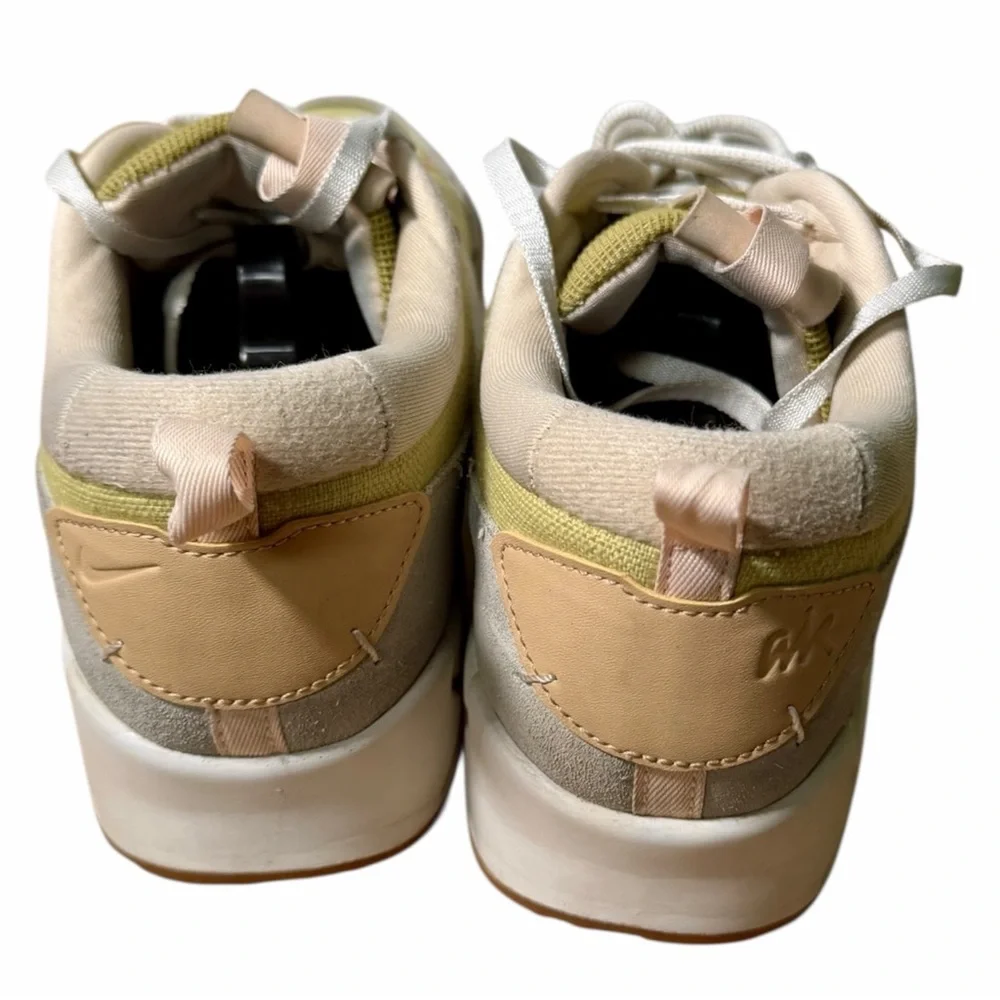 Nike Air Max 90 Futura Buff Gold‎ Summit White Shoes Womens Size 10 DV7190-700